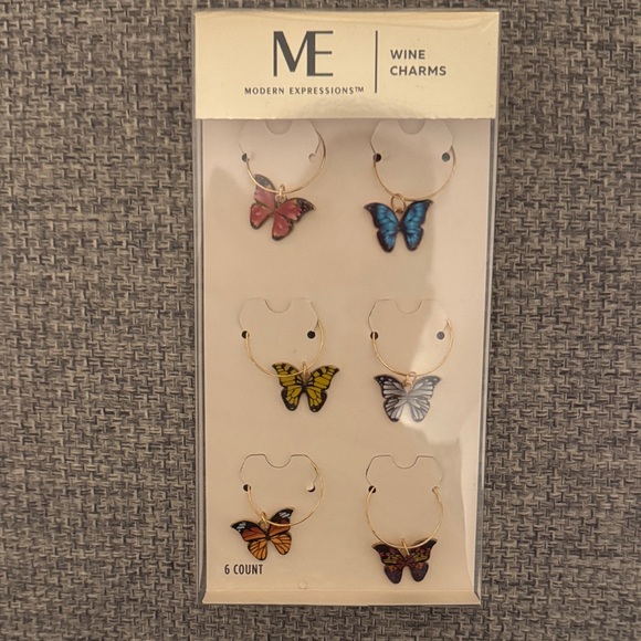 Modern Expressions Other - Butterfly Wine Charms - Multicolor Set